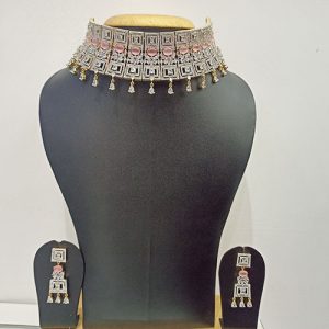 Exclusive White and Pink Stone Embedded Necklace Set